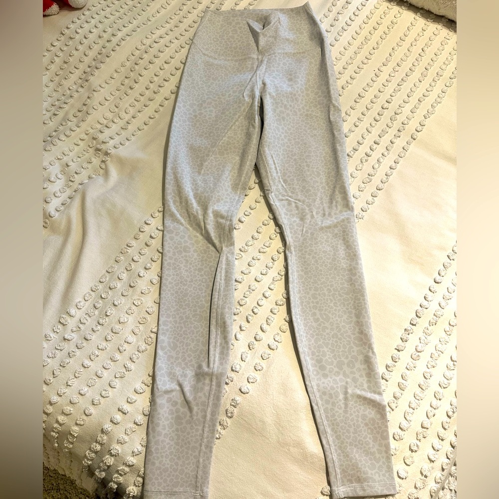 New Without Tags. In Perfect Condition! - image 2